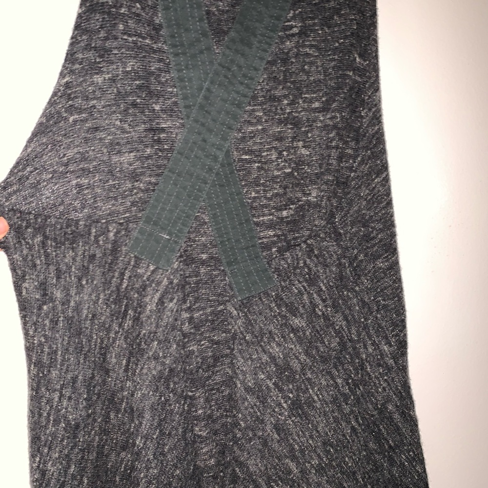 FREE PEOPLE LIMITED HIGH LOW/OPEN BACK BLOUSE - Picture 9 of 14